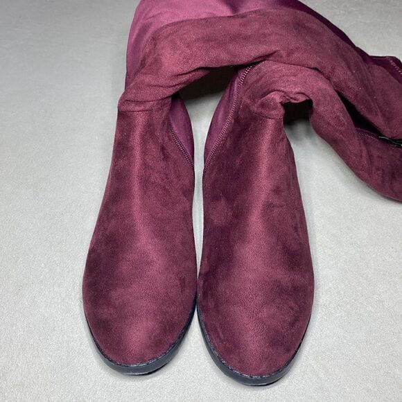 NWOB MSRP $150 Catherine Malandrino Over-the-Knee Boot Women's Size 6 - Picture 8 of 9